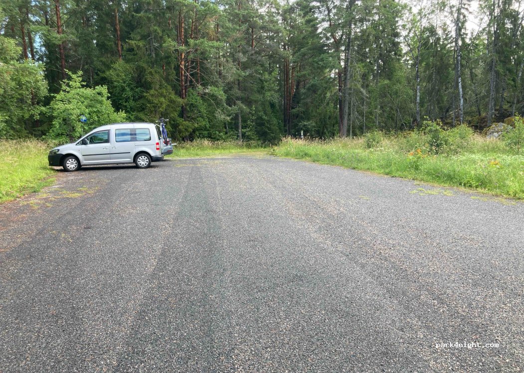 (760 45) Grisslehamn - 2 Örnviksvägen — foto