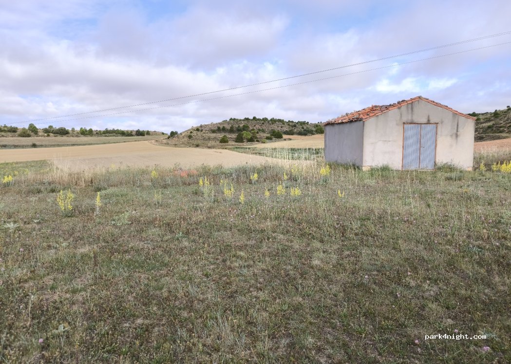 (09410) Coruña del Conde - 45 Diseminado Diseminados — foto 3