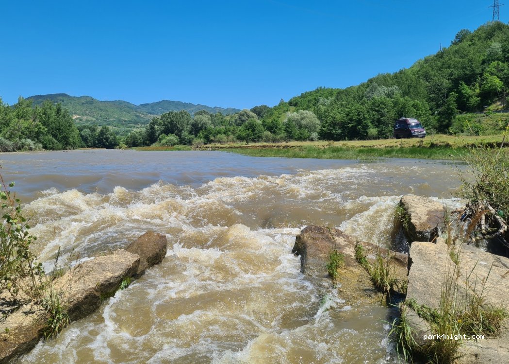 (127429) Zaharești - — foto