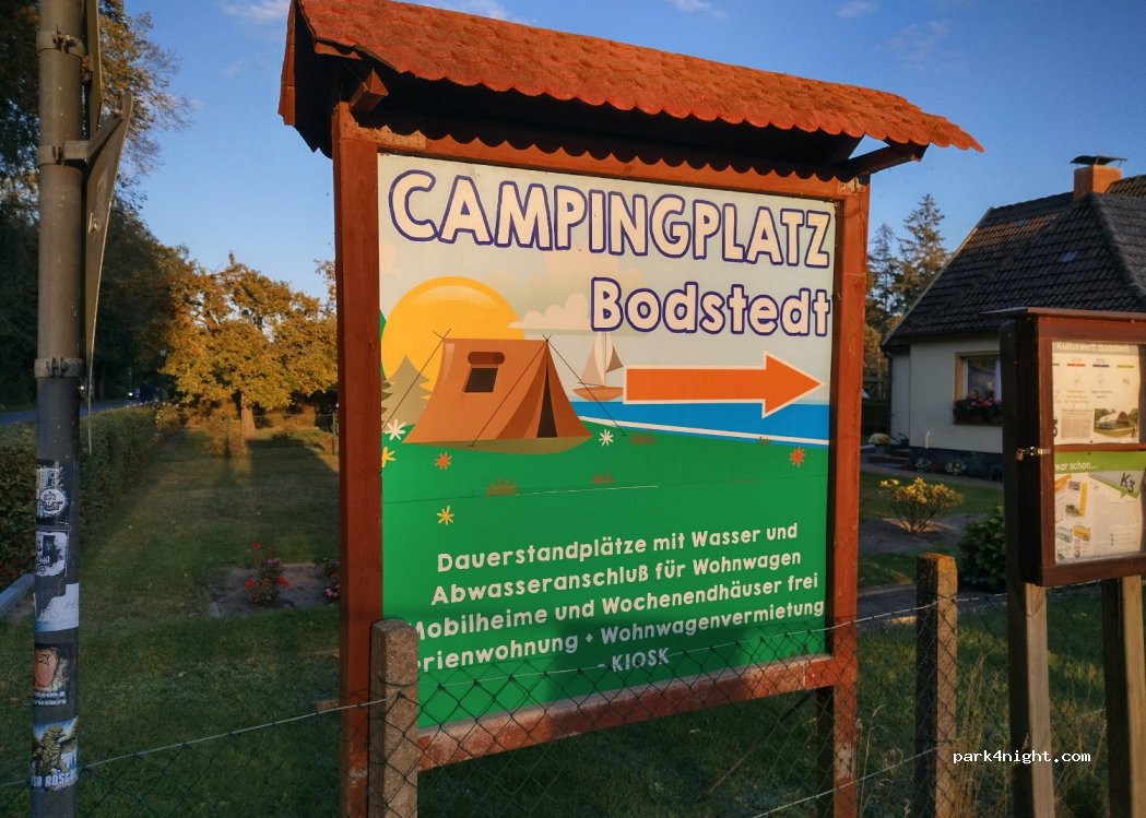 Campingplatz Bodstedt nah der Ostsee — foto