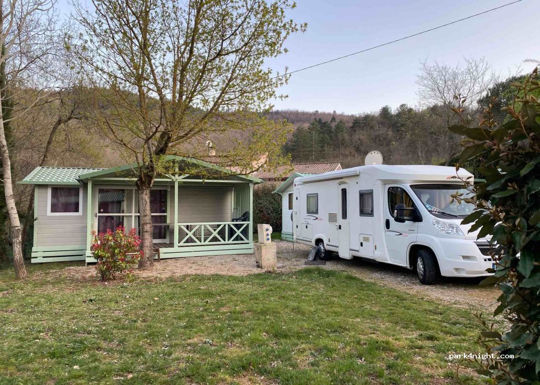CAMPING DES SOURCES — foto