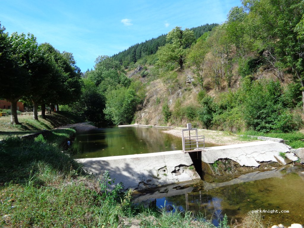 Camping "Le Pré Coulet — foto 2