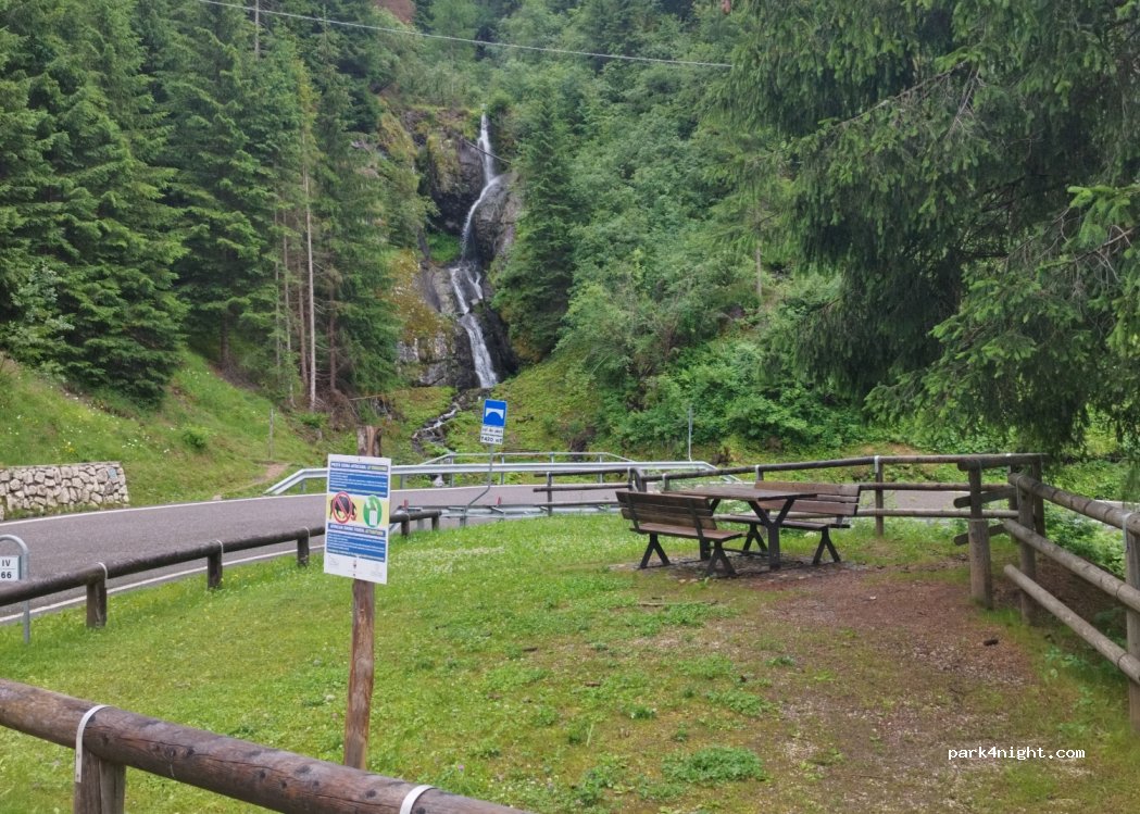 (38032) Canazei - 9 Strada Dolomites — foto