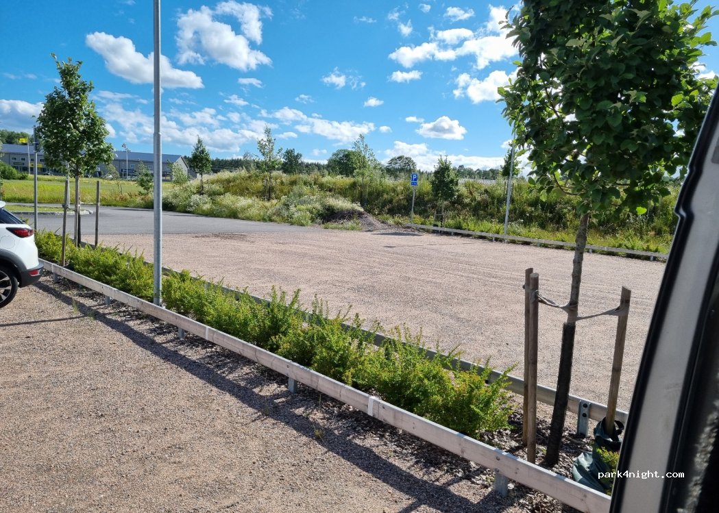 (611 56) Nyköping - 16 a-d Regeringsvägen — foto