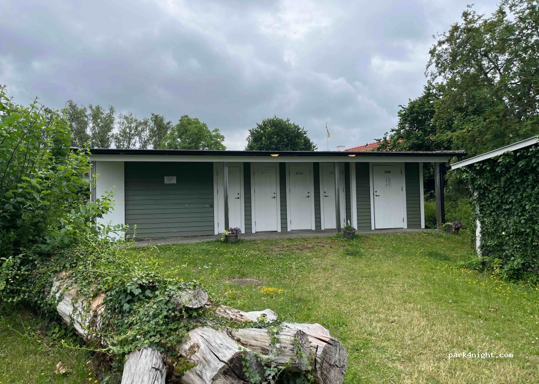 (386 34) Färjestaden - 8 Runsbäcksvägen — foto 3