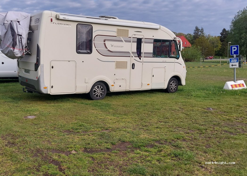 (386 34) Färjestaden - 8 Runsbäcksvägen — foto 4
