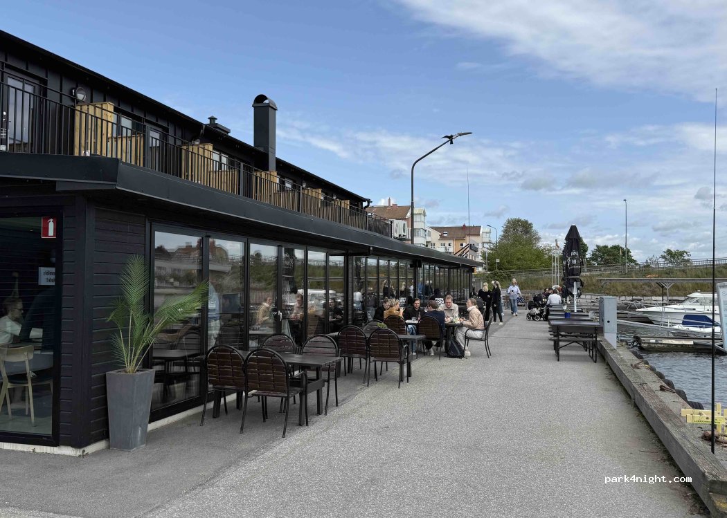 (371 37) Karlskrona - 6B Utövägen — foto 3