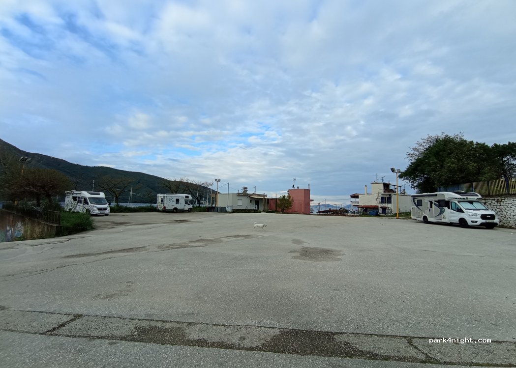 (461 00) Plataria - 3 G. Papandreou — foto 4