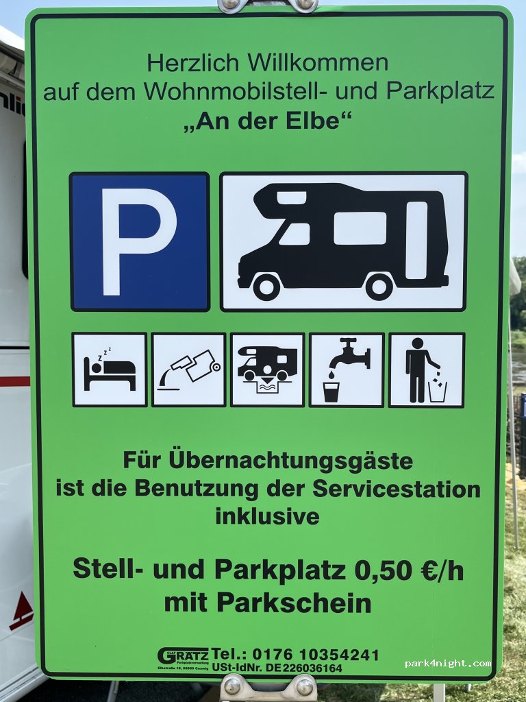 Wohnmobilstell- und Parkplatz  „An der Elbe“ — foto 2