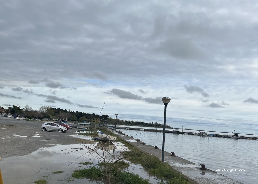 (575 00) Paralia Epanomis - 2 Agiou Spiridonos — foto