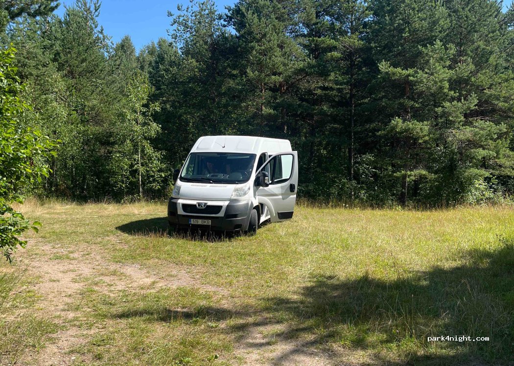 (3463) Vērgales stacija - — foto