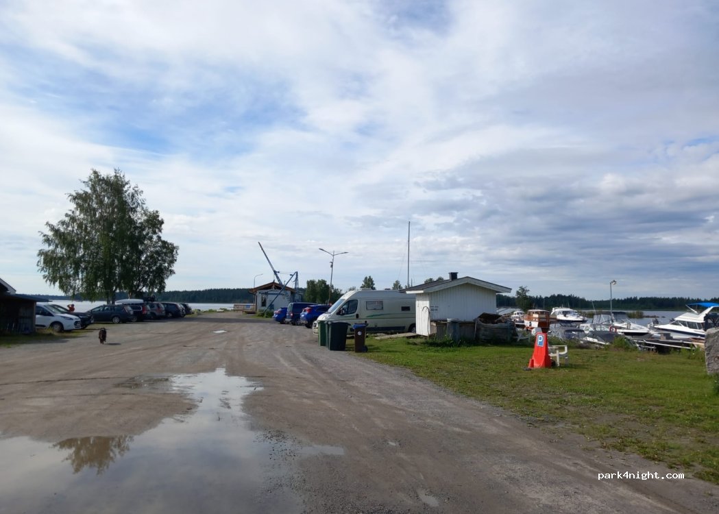 Rundviks båtklubb & ställplatser — foto 3