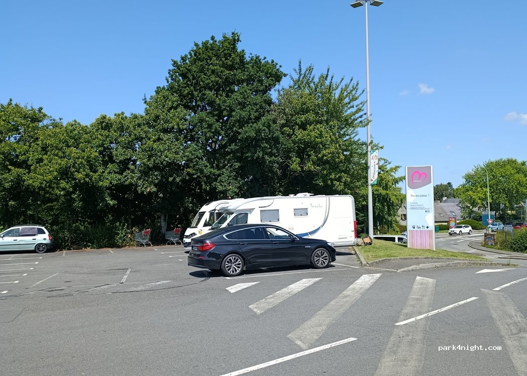 (35400) Saint-Malo - Rue de la Saulaie — foto 2