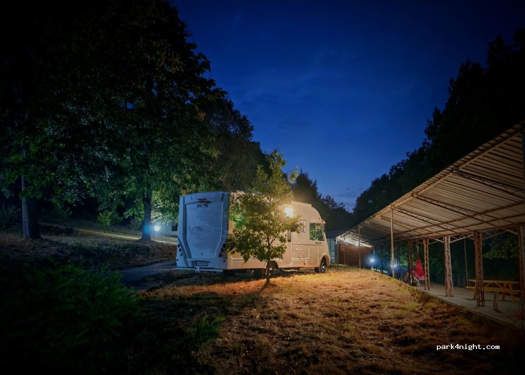 Camping and Bungalows Brusen Hill / Къмпинг и Бунгала Брусен Хил — foto 2