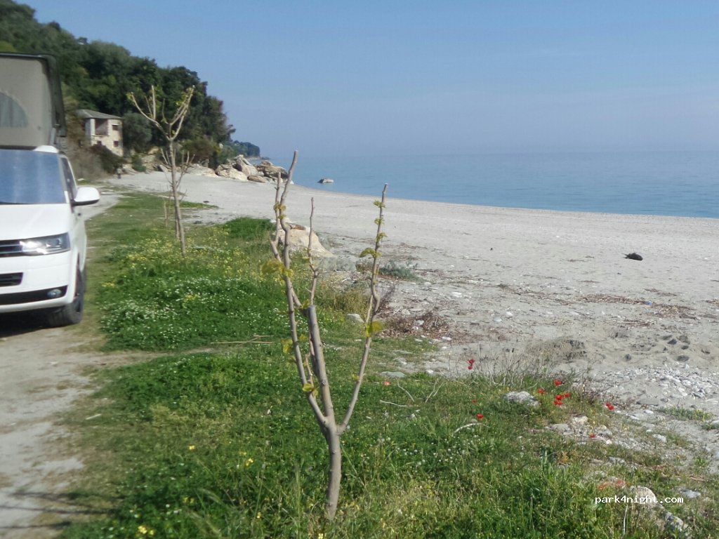 (370 01) Chorefto - Ethniki Odos Zagoras Choreftou — foto
