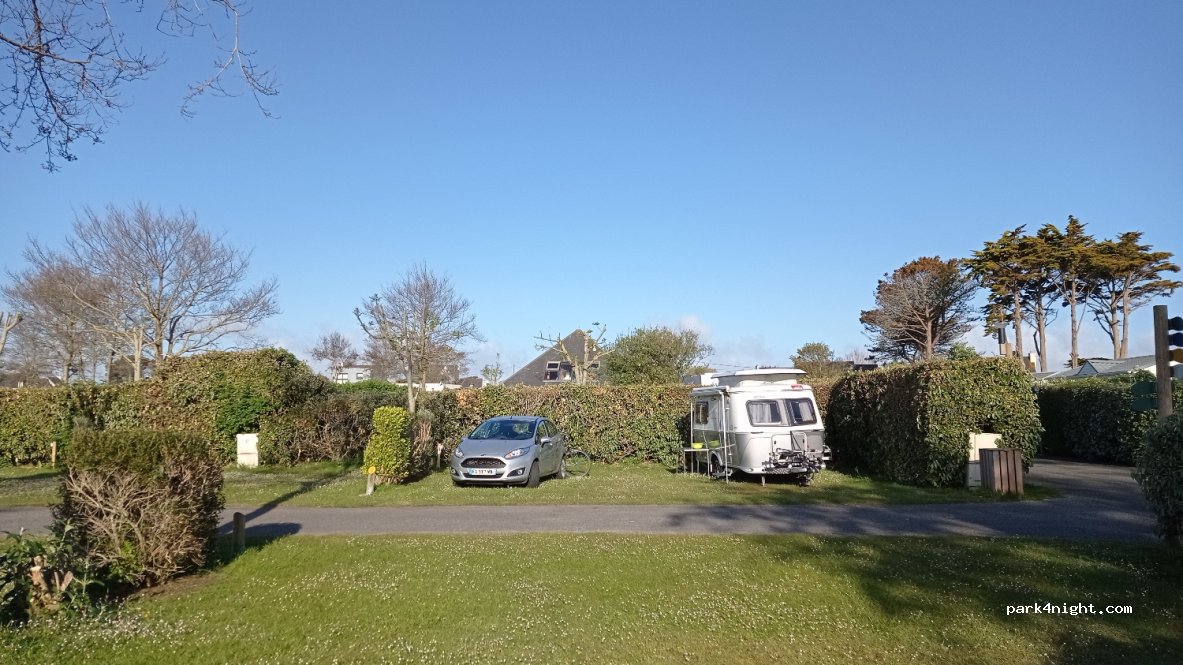 Camping Côte des légendes — foto 2