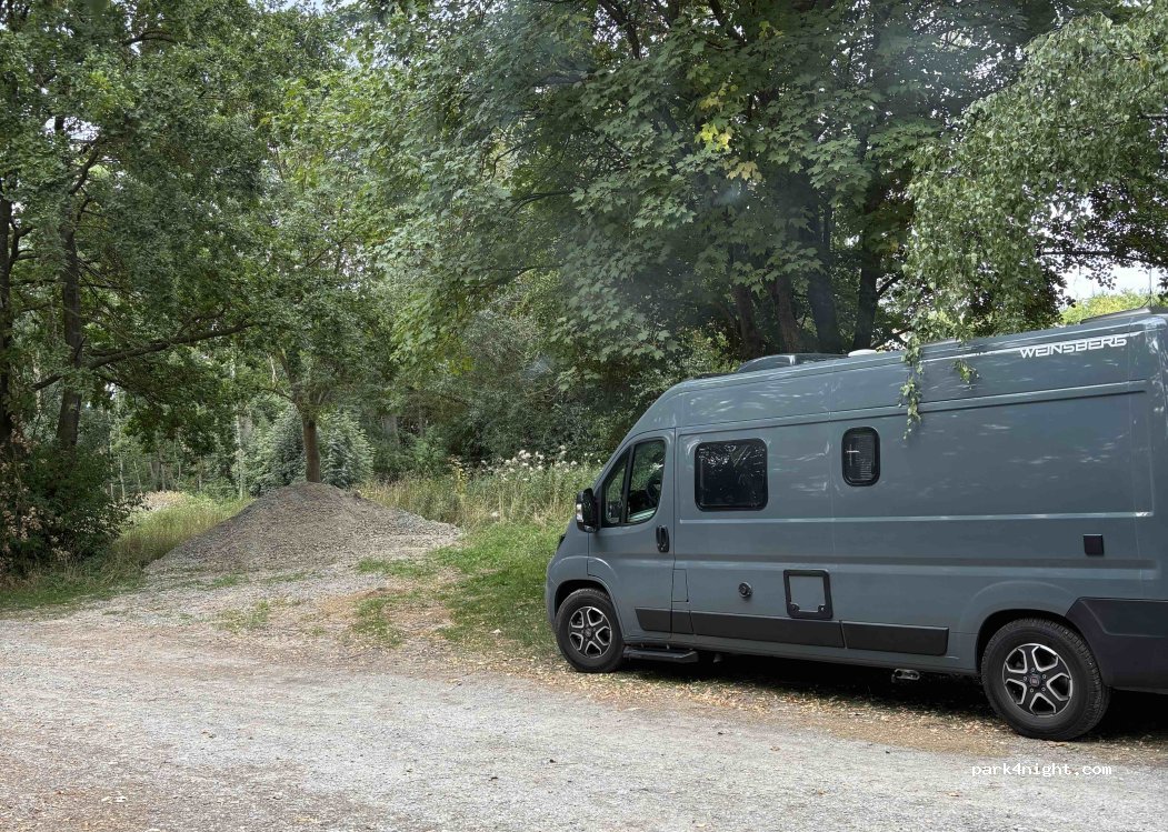 (97340) Martinsheim - 10 Gnötzheimer Straße — foto 3