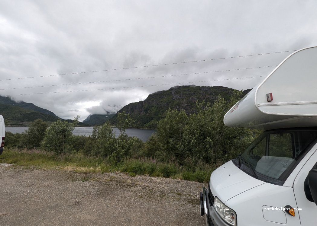 (8412) Brynnelslåttene - E10 — foto