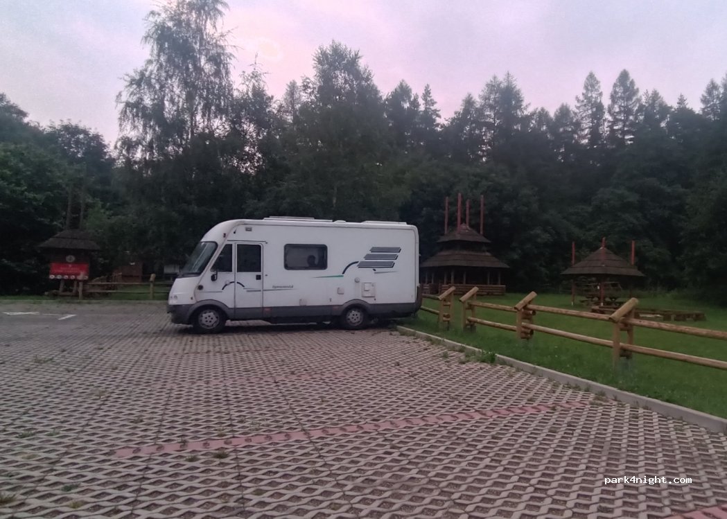 (38-222) Folusz - Unnamed Road — foto 2