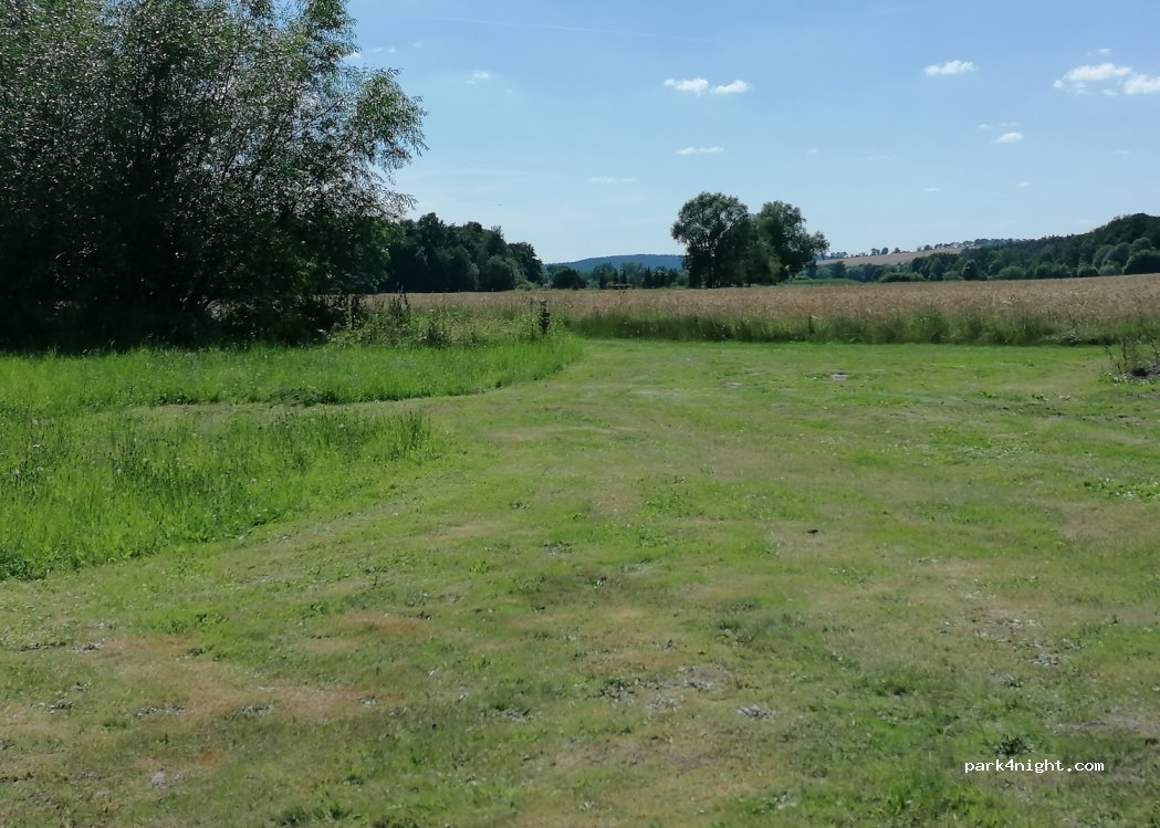 (98678) Eisfeld - 37 Neue Straße — foto