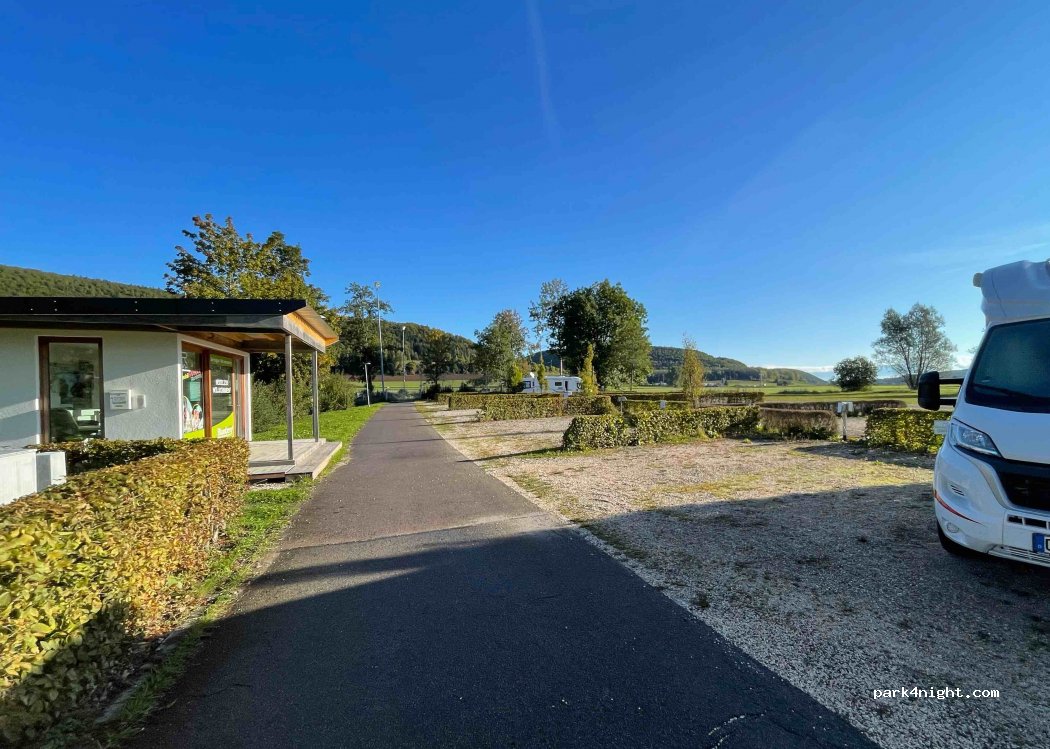 Wohnmobilstellplatz Blumberg — foto 2