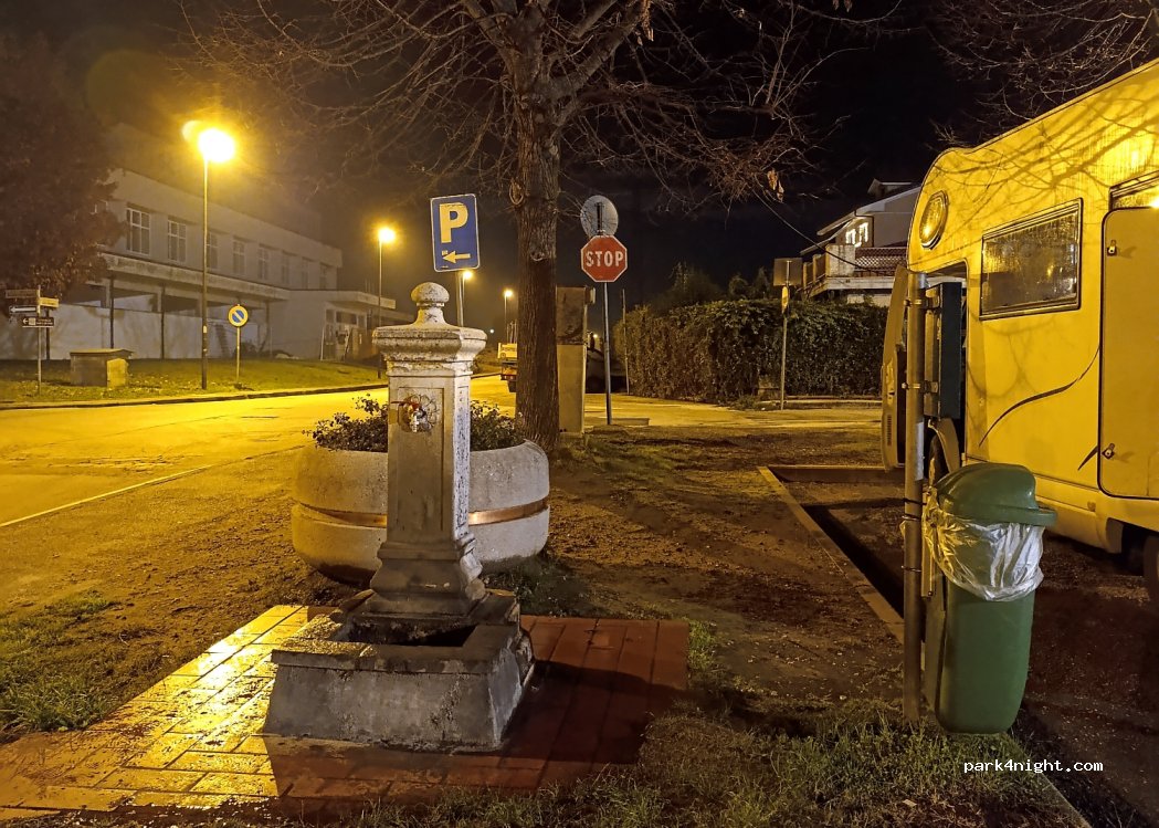 (55054) Massarosa - 136 Via Cavalieri di Vittorio Veneto — foto