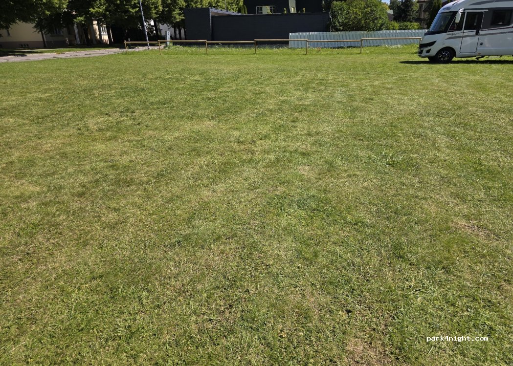 (80012) Pärnu - 8 Mere puiestee — foto