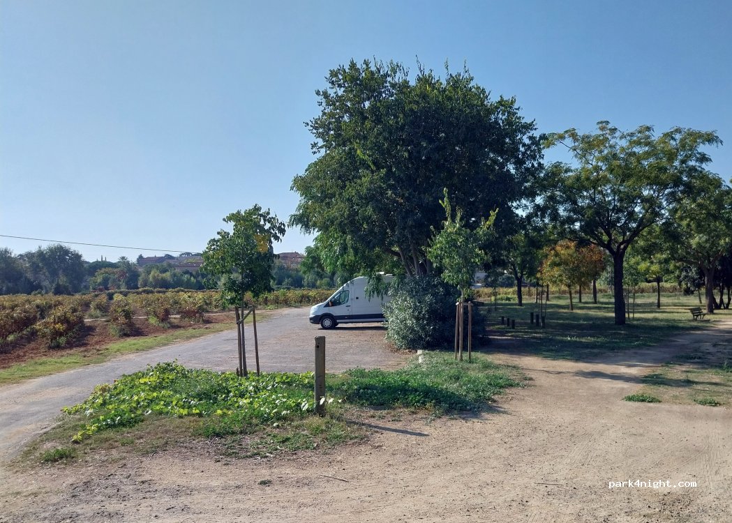 (34290) Montblanc - 502 Avenue Stalingrad — foto 4