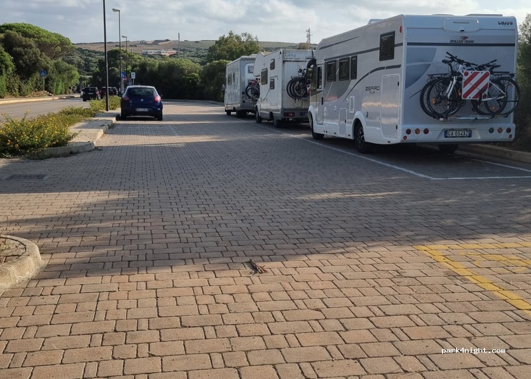 (07040) Stintino - 33 Via Mezzogiorno — foto