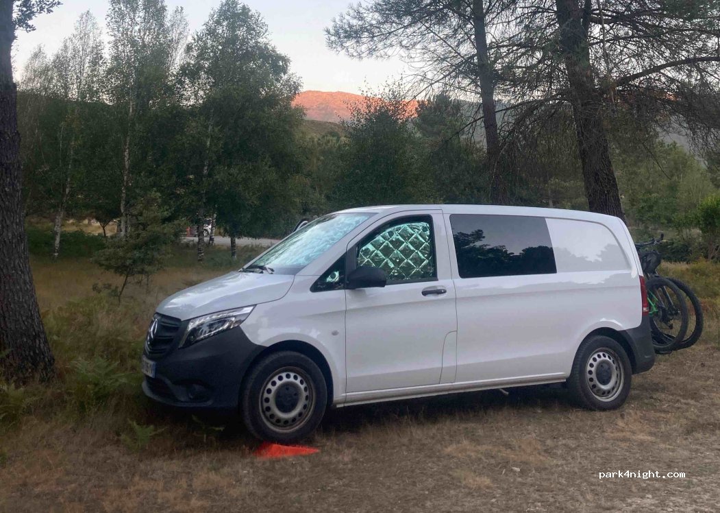 (32870) Lobios - Parking zone de loisirs — foto 3