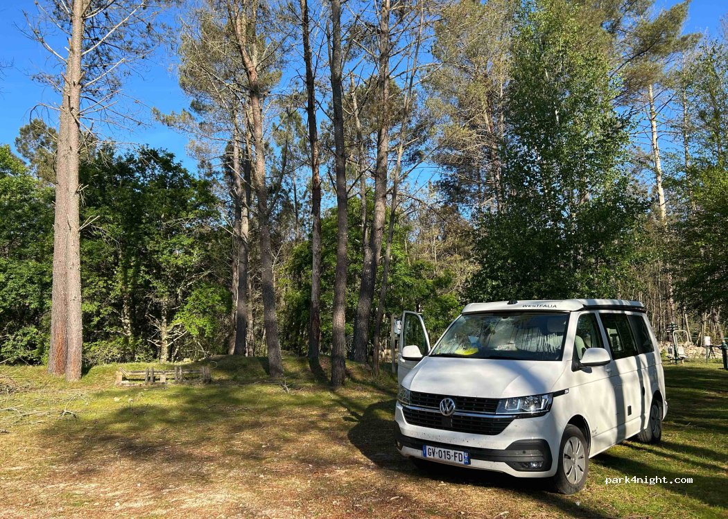 (32870) Lobios - Parking zone de loisirs — foto 5