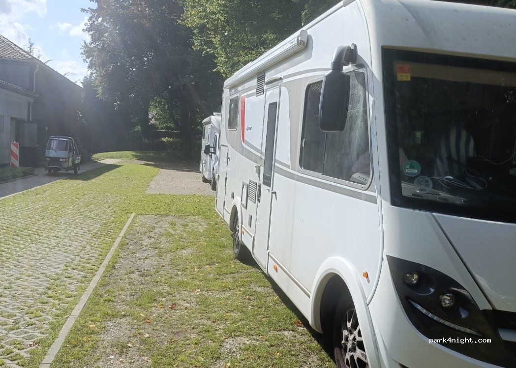 Wohnmobilstellplatz Liesborn — foto 2