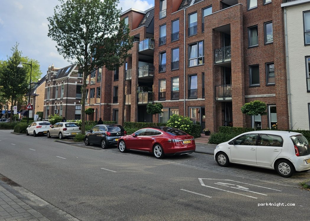 (7311 AA) Apeldoorn - 9 Kerklaan — foto