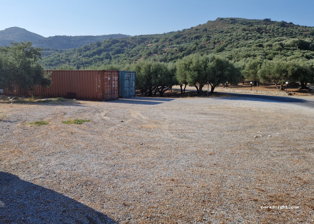 (700 06) Kato Karouzana - Unnamed Road — foto