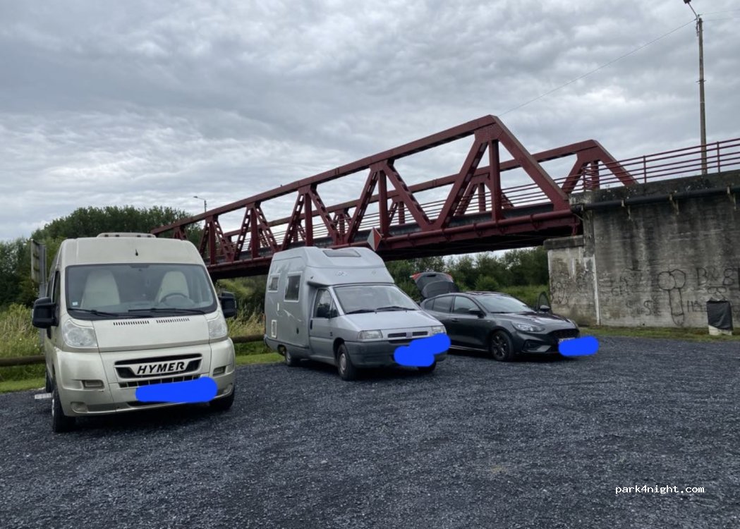 (59199) Hergnies - 5 Place Jean Bart — foto