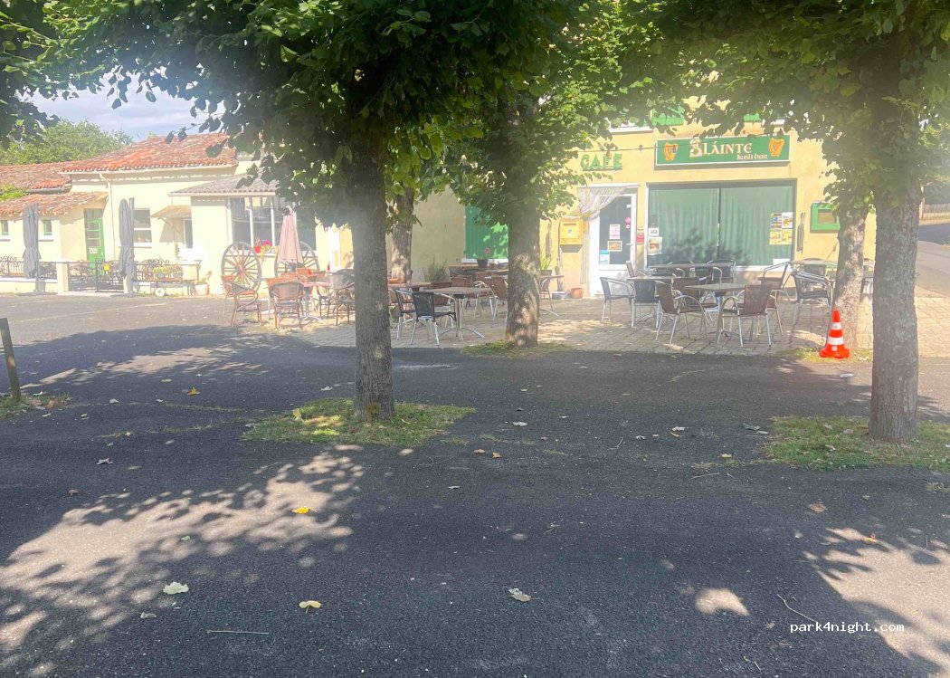 (86400) Champniers - 9 Route des Châtaigneraies — foto 2