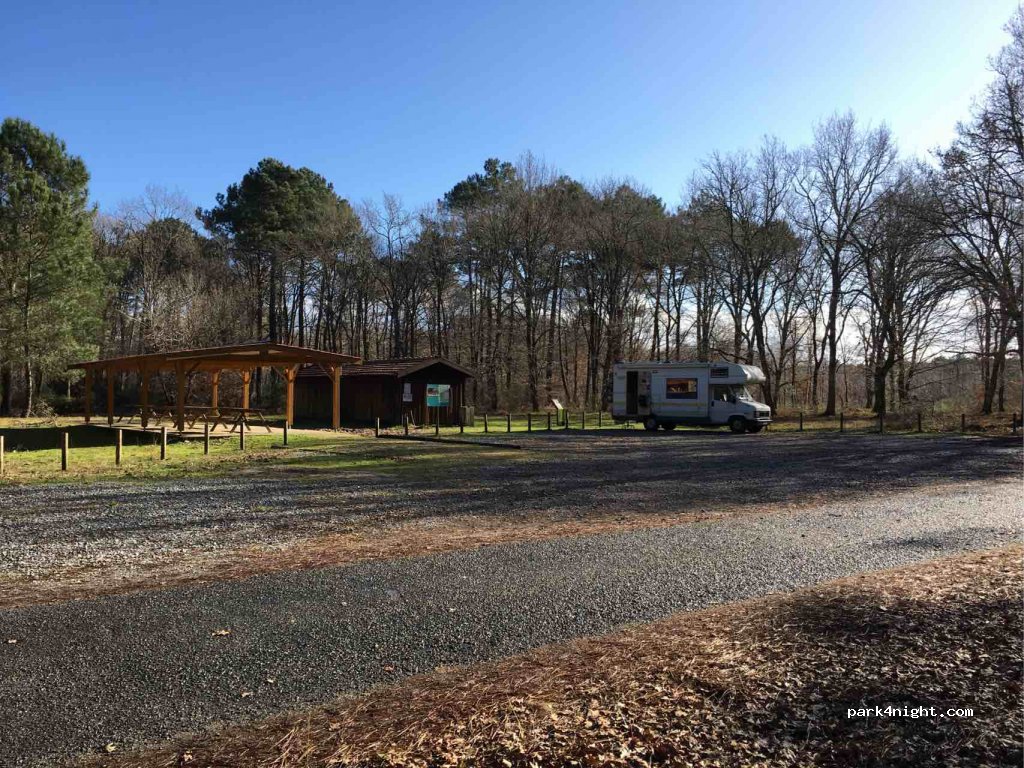 (33680) Le Porge - Unnamed Road — foto