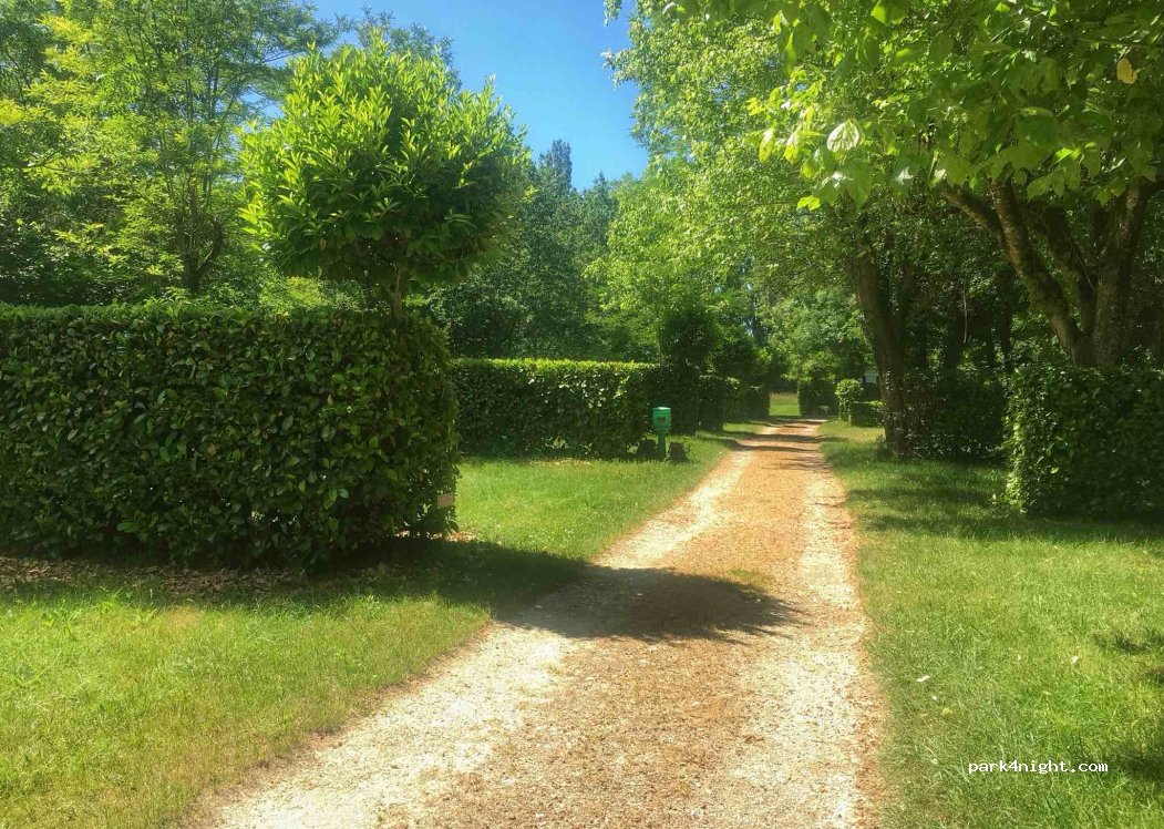 Camping Le Moulin des Donnes *** — foto