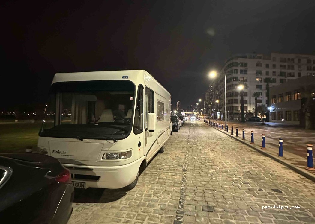 (35220) Konak - 210 A Atatürk Caddesi — foto 5