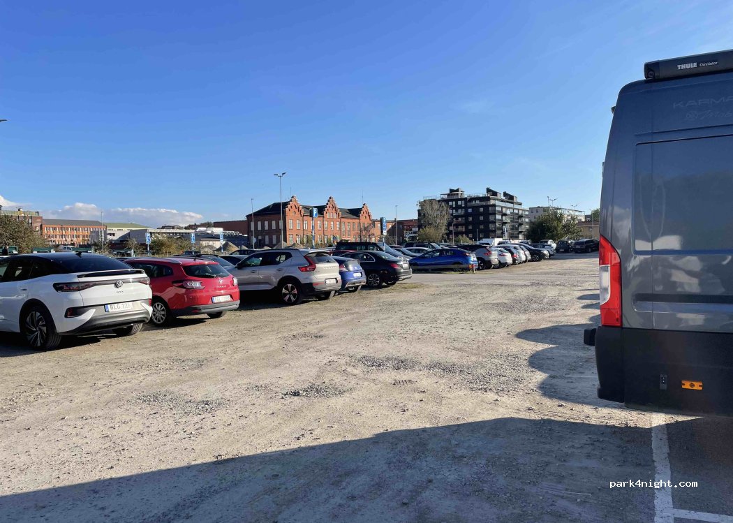 (432 40) Varberg - 2A Gamla Kyrkbacken — foto 3