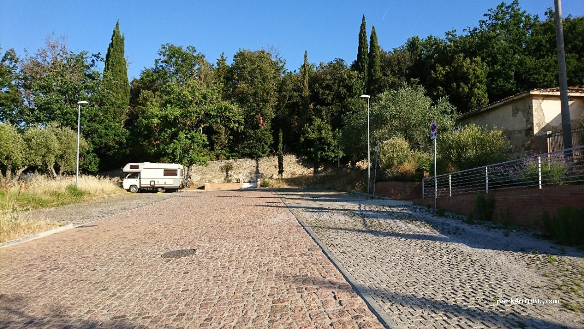 (53100) Siena - 2 Strada dell'Osservanza — foto