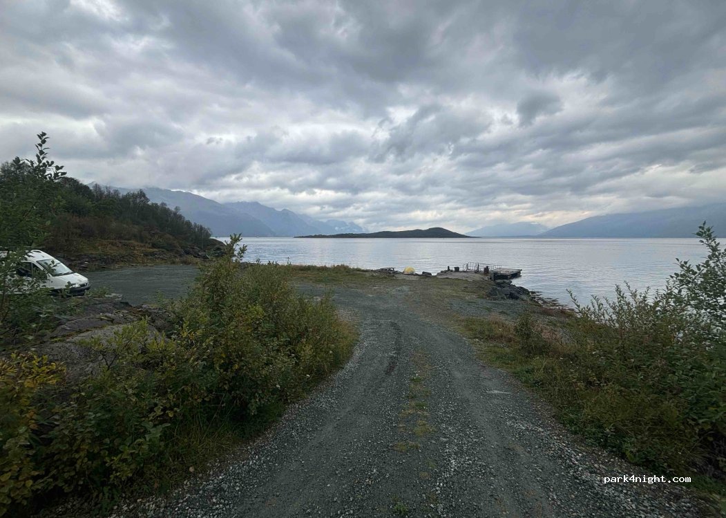 (9060)  - 58 Årøybuktneset — foto 4