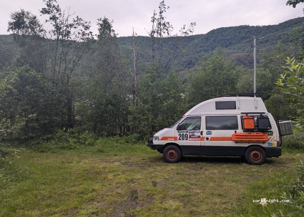 (8226) Straumen - 12 Nordfjordveien — foto