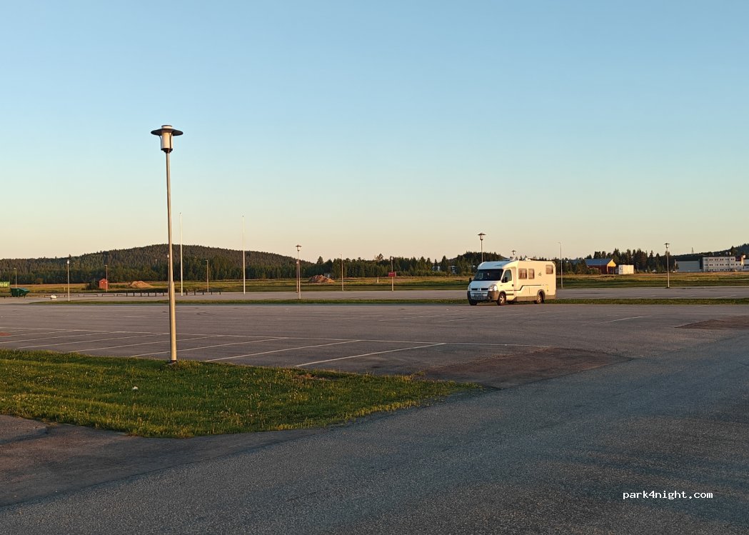 (961 43) Boden - 31 Flygfältsvägen — foto 3