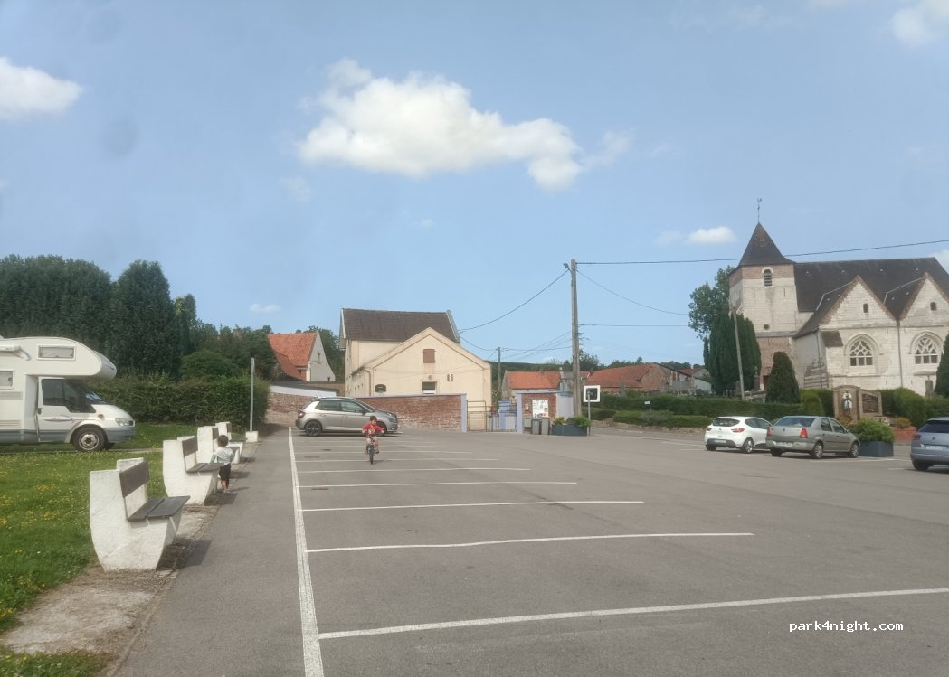 (62560) Saint-Martin-d'Hardinghem - 16 Rue de l'Église — foto 2