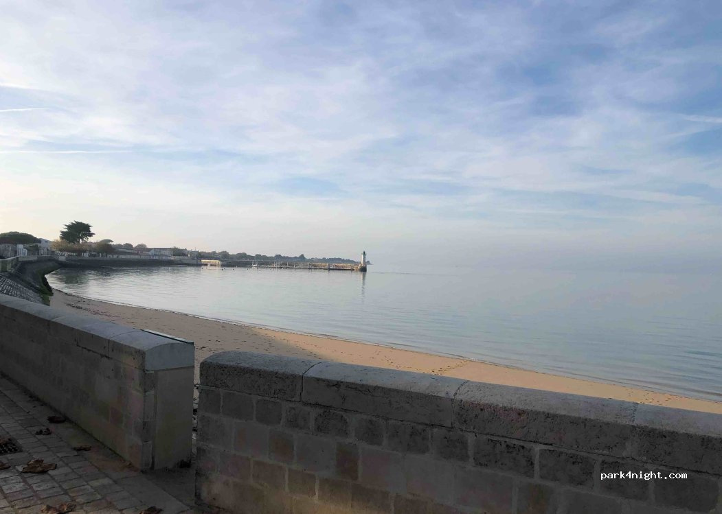 (17630) La Flotte - 34 Avenue de la Plage — foto 2