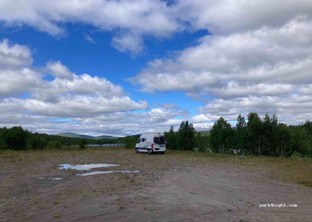 (930 90) Tjärnberg - — foto 2