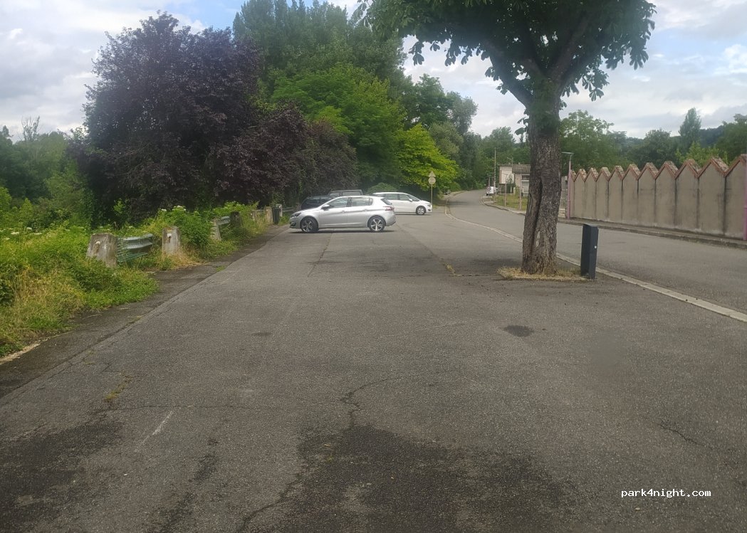 (31340) Villemur-sur-Tarn - 15 Rue de la Briqueterie — foto