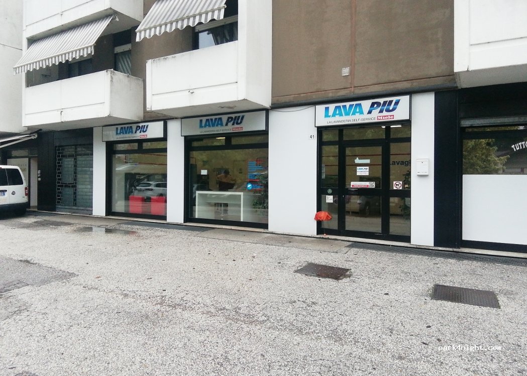 (38121) Trento - 41/A Via dei Solteri — foto