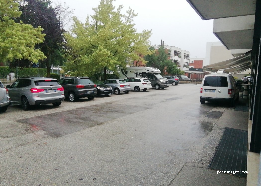 (38121) Trento - 41/A Via dei Solteri — foto 2